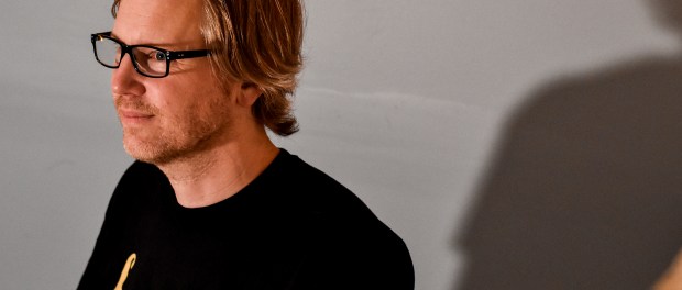 sean-boots-jellyfish-shirt-with-shadow